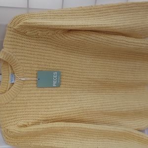 pieces maternity sweater